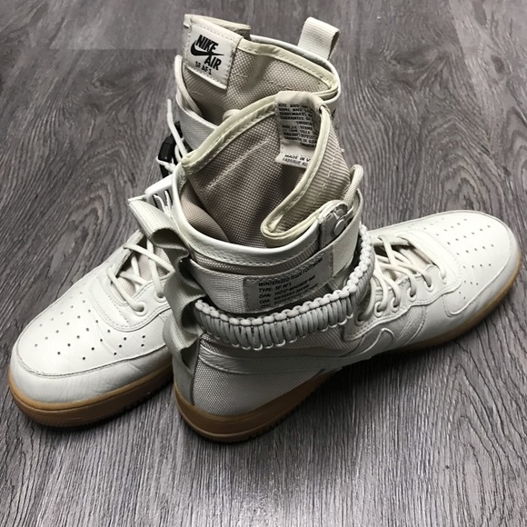 NIKE SF AF1 DUNKS (US SIZE 12 or 10MENS) - Picture 3 of 6